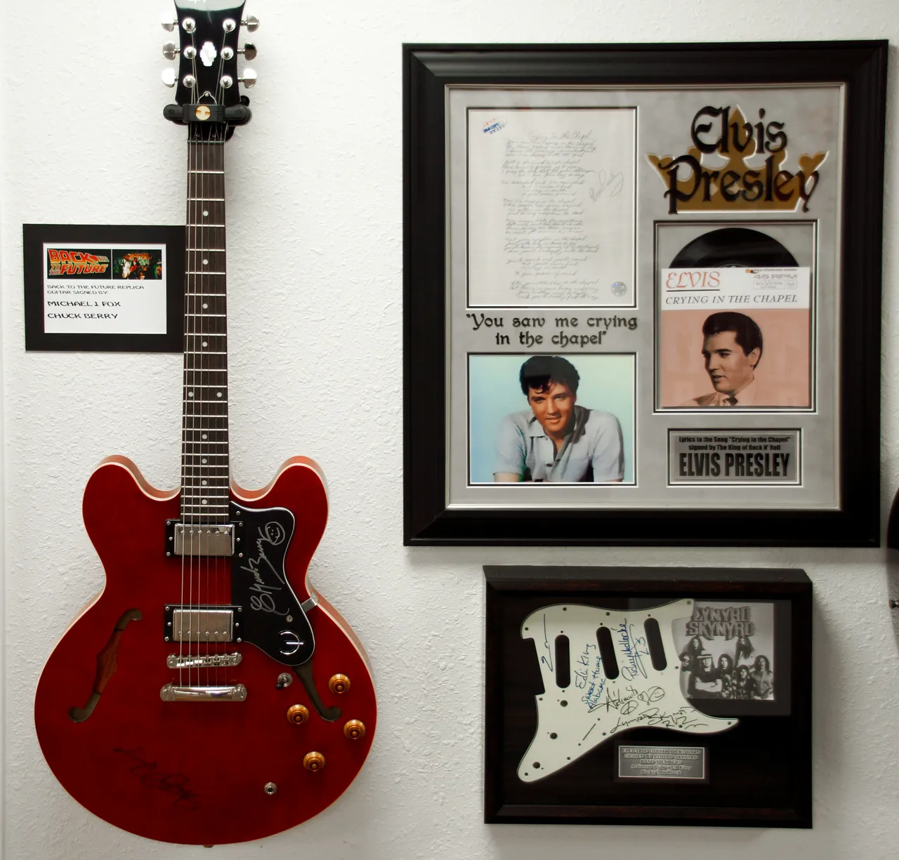 Elvis Presley Handwritten Lyrics — "Crying in the Chapel"